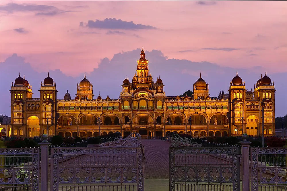 Mysuru Palace - Historical Grandeur